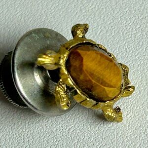 Vintage Faceted Tiger’s Eye Cabochon Turtle Lapel Pin Tie Tack Gemstone brooch